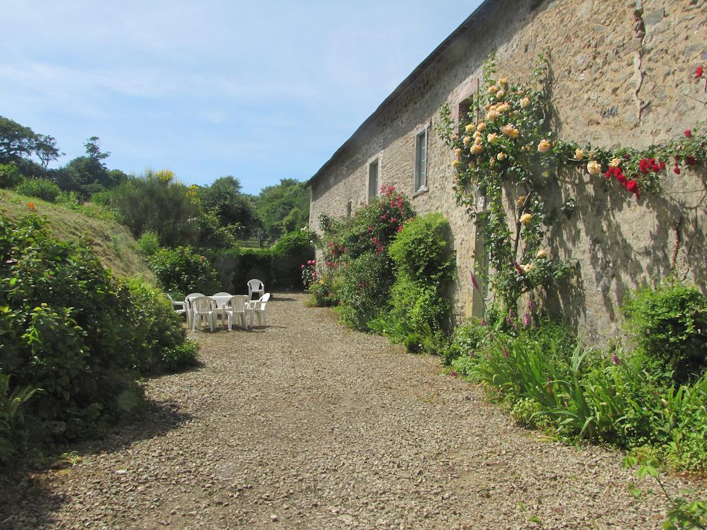 Gîte de La Ferme de La Cour Crasville  Habitación foto